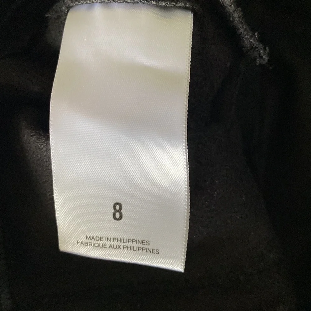 Like new faux leather mini skirt size 8 - Picture 3 of 5